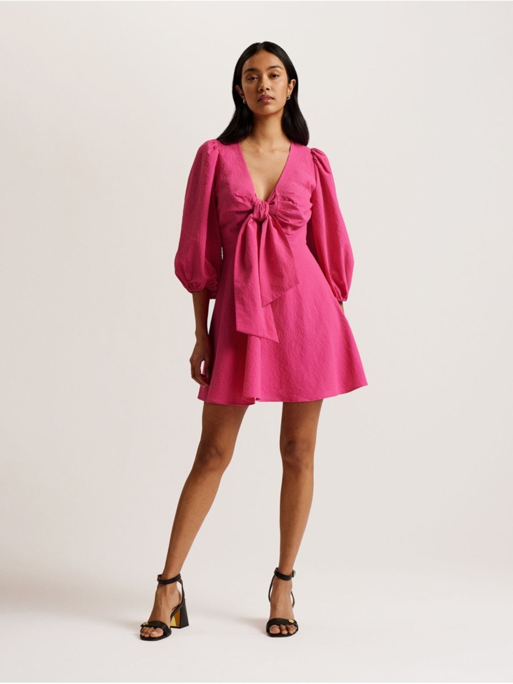 Ted Baker Jozelyn Seersucker Tie Front Mini Dress In Fushsia Size 4/10US